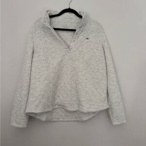 Vineyard Vines Women's Light Gray Sweatshirt